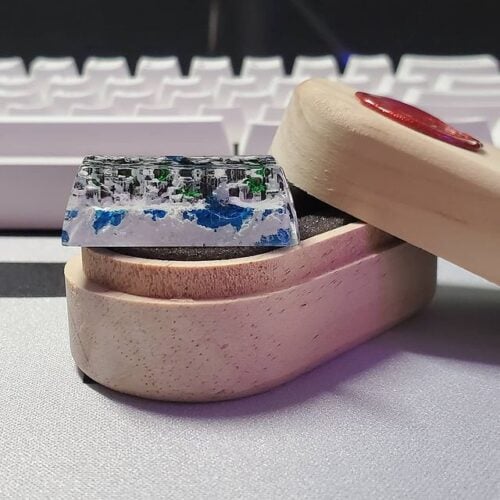 131899237 230890508544354 7318080938619069376 N