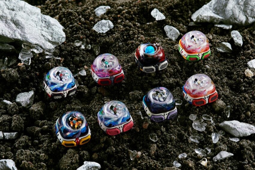 cosmos astronaut odyssey custom keycaps 21