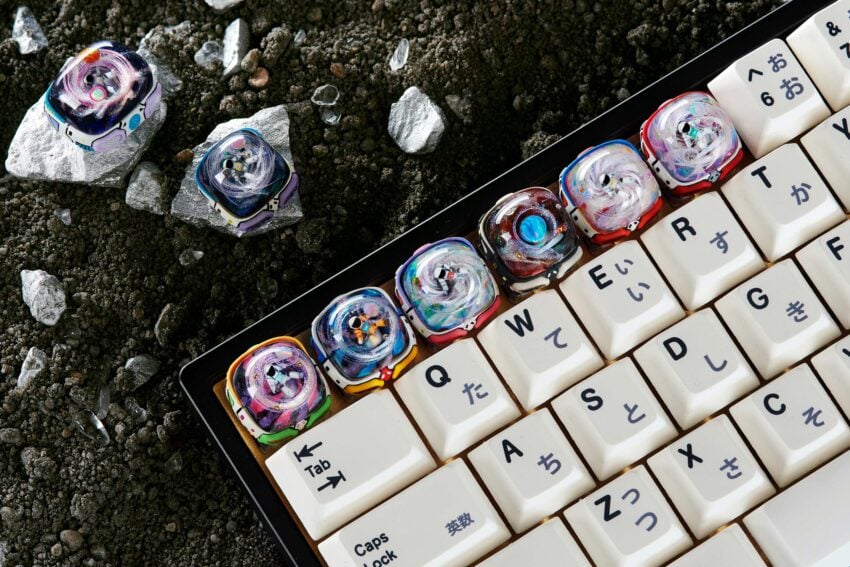 cosmos astronaut odyssey custom keycaps 24