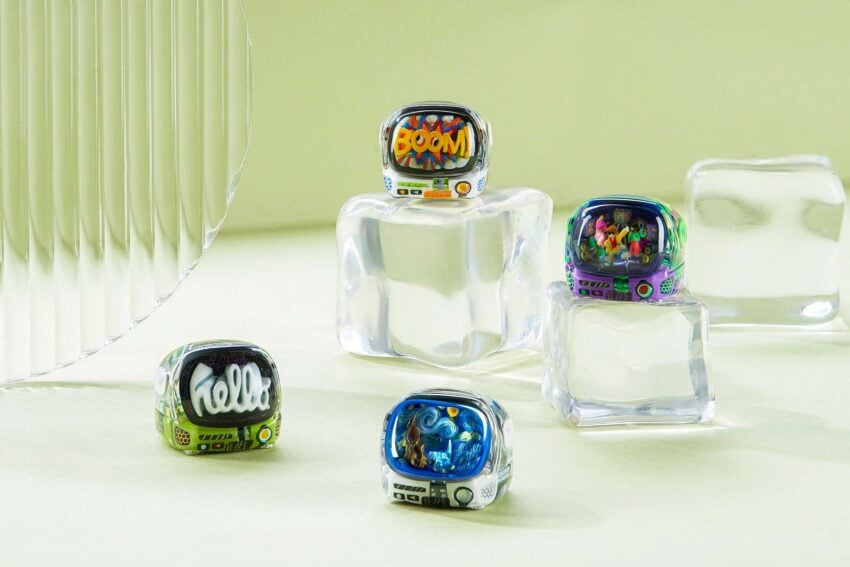 retrotv series 3 custom keycaps 2160