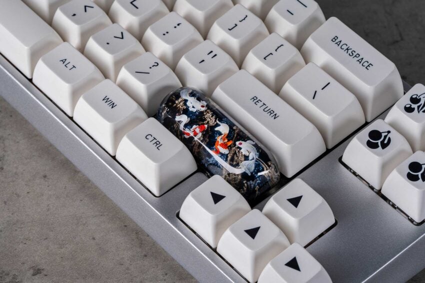 Zen Pond - Lost then found artisan keycaps