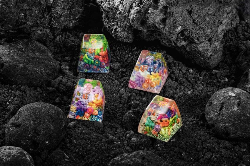 jellykey raffle flame white custom keycaps 180