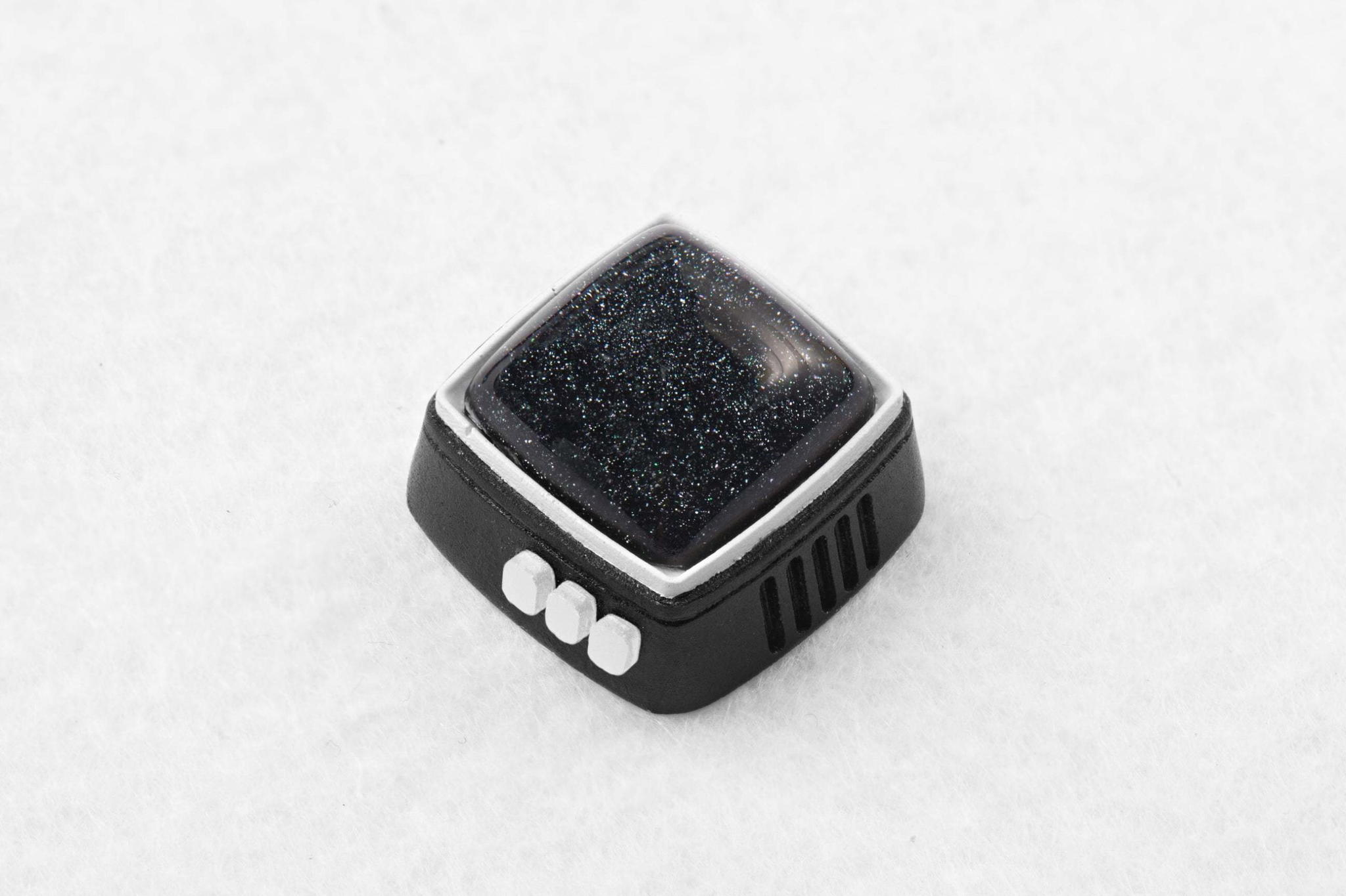 RetroTV series – Fly to the moon artisan keycap - Image 4