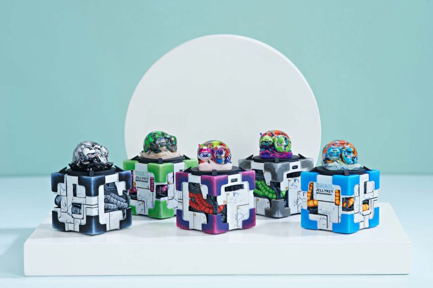 cyborg snail custom keycaps 038